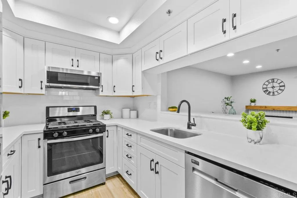 Photo #9: PTP2603642 Listing: Photo #9