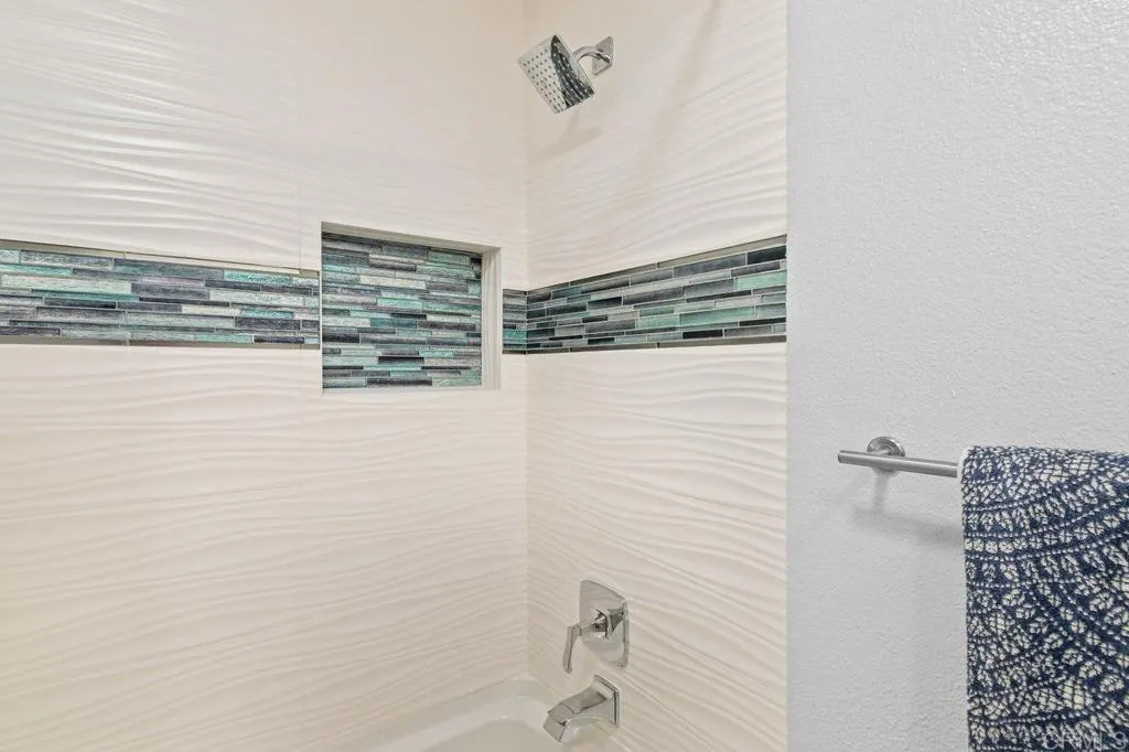 Photo #24: PTP2603642 Listing: Photo #24