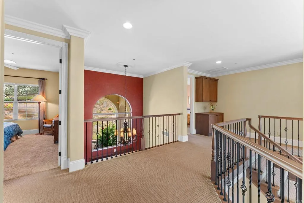 https://cdn.realtyfeed.com/cdn/127/306716974/4d25f82b362d225dedfbbb7084eac2cc.webp