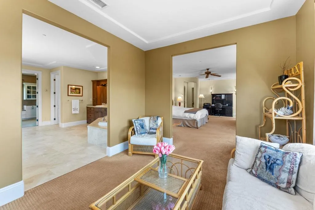 https://cdn.realtyfeed.com/cdn/127/306716974/adc58ea8894ab0c719fd2df06dc3be43.webp