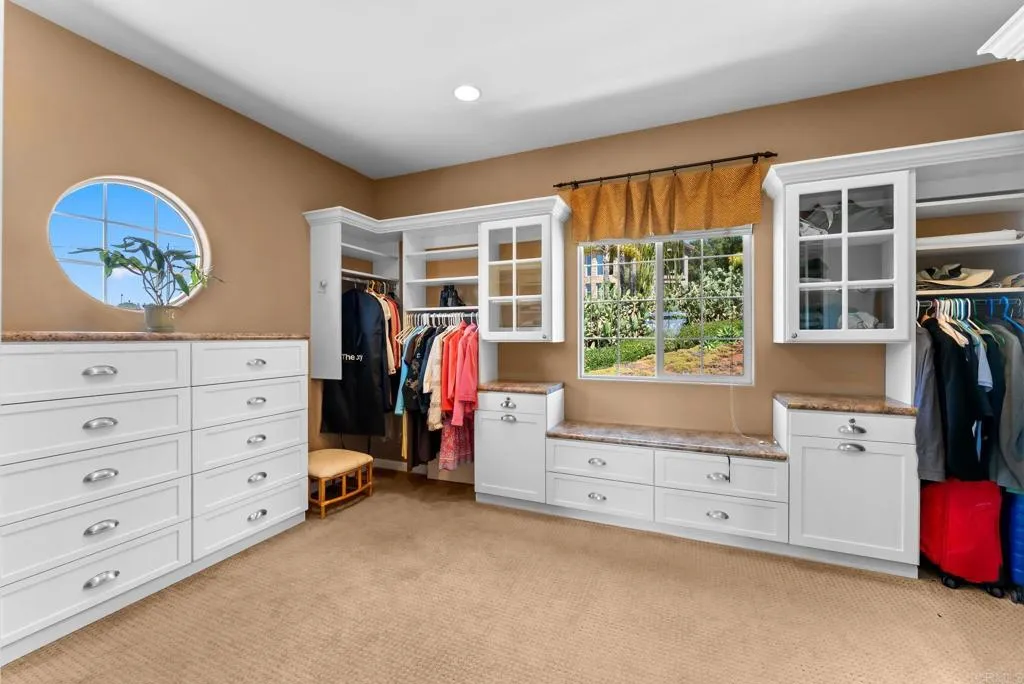 https://cdn.realtyfeed.com/cdn/127/306716974/bde21d8f58899af3a890ad358f564407.webp