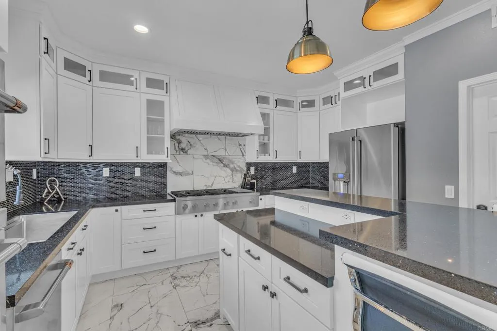 Photo #13: PTP2603639 Listing: Photo #13