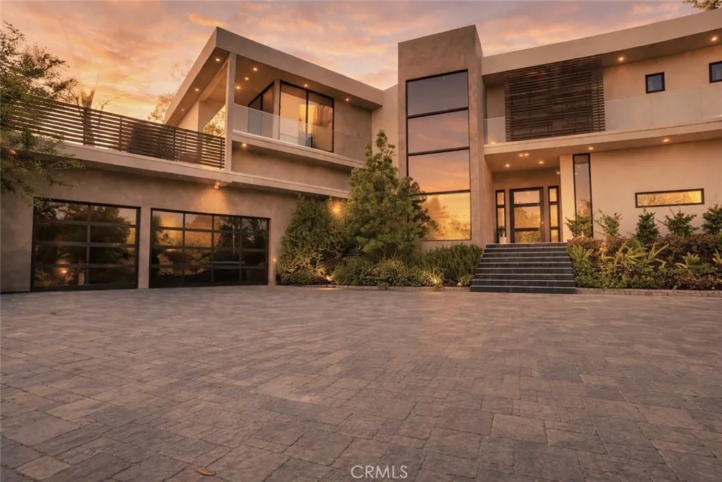 Tarzana, CA 91356