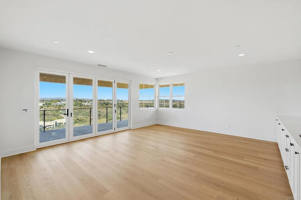 https://cdn.realtyfeed.com/cdn/127/306717009/ad90c1b1aca375a2cd103695aa17f764.webp