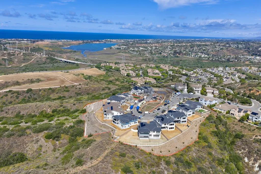 https://cdn.realtyfeed.com/cdn/127/306717009/eac9a2fd2fa375168efc86482a4fdef5.webp