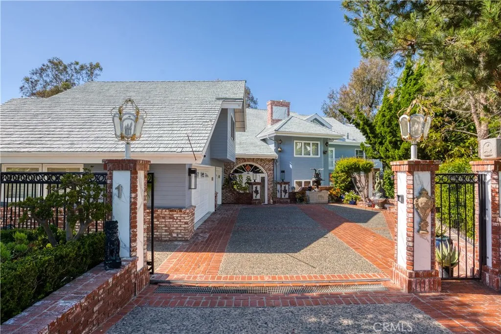 Featured Homes Featured Homes