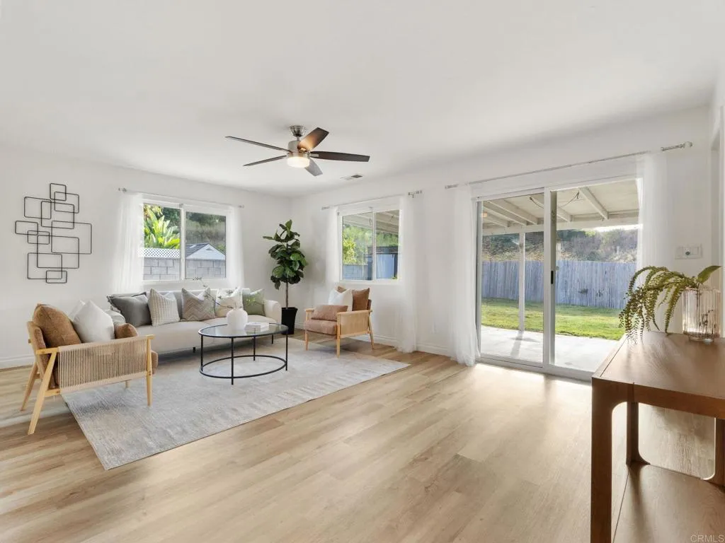 https://cdn.realtyfeed.com/cdn/127/306717084/3c5fbd3f82744c7e795c1ca18fedc667.webp