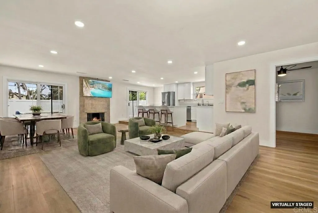 https://cdn.realtyfeed.com/cdn/127/306717092/1593aaf39b9e51d269aeb14fdf32ee7c.webp