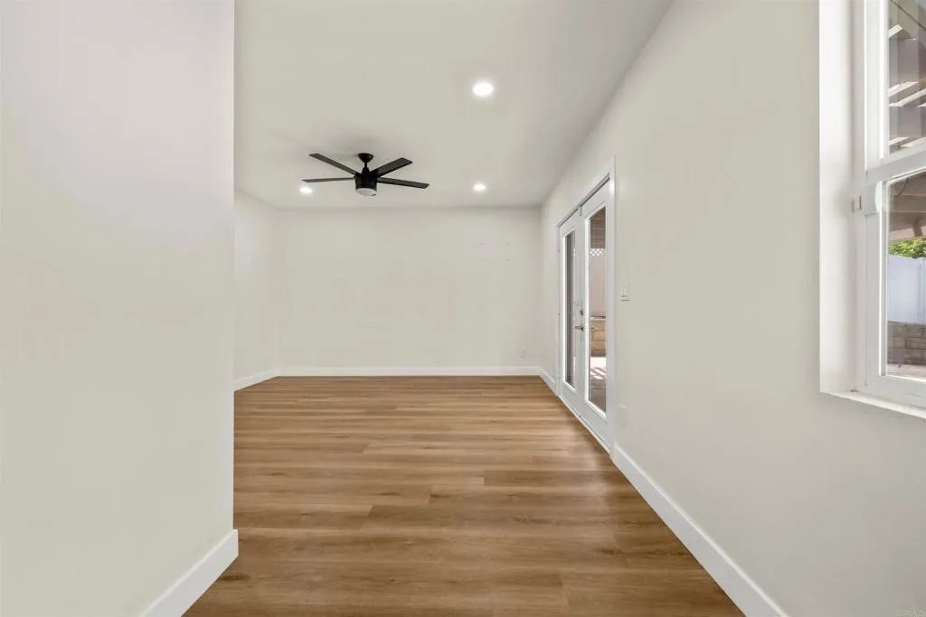 https://cdn.realtyfeed.com/cdn/127/306717092/2fffded926f9db35f9d136f389c0ad3e.webp