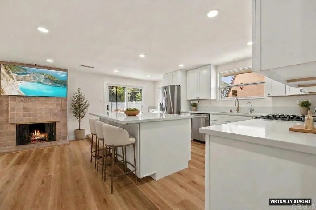 https://cdn.realtyfeed.com/cdn/127/306717092/3a39bcc37c2d12d47b180f684ccc14dd.webp