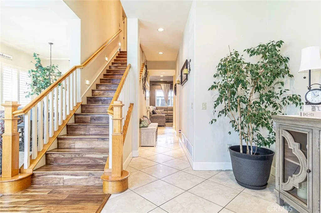 17850 Avenida De Sonoma