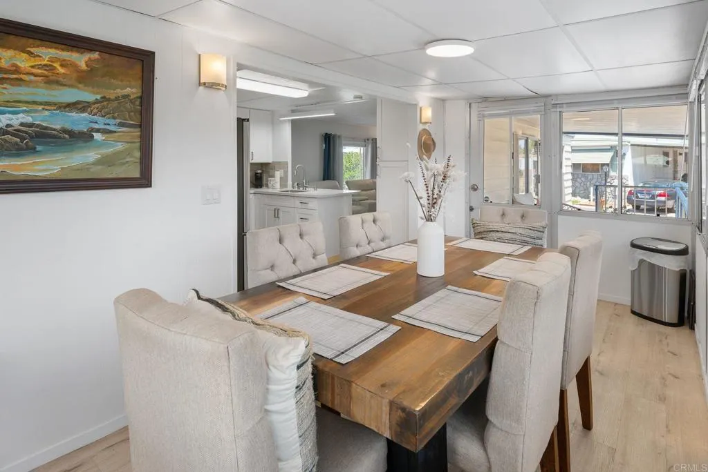 https://cdn.realtyfeed.com/cdn/127/306717157/97636c1d17eedeaa653972b0649eb813.webp
