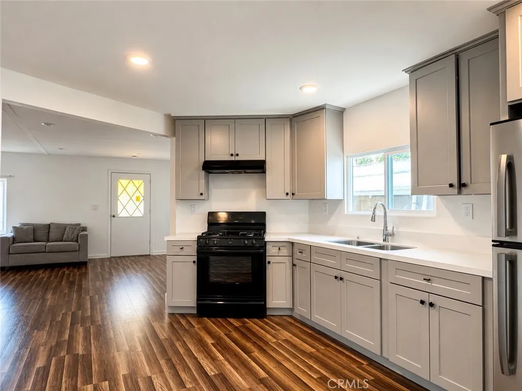 160 S Eucalyptus Unit 111, Rialto, CA 92376 - Photo 3 of 14, Rialto, CA