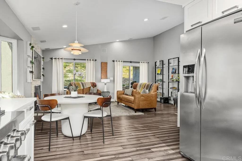 https://cdn.realtyfeed.com/cdn/127/306717166/5b319ae204871d93d2e9872ea4e5c3f8.webp