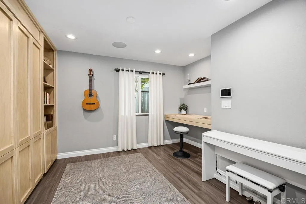 https://cdn.realtyfeed.com/cdn/127/306717166/daeac348b5bf2c4fefa1d1e8547141a3.webp