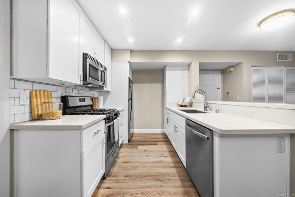 Photo #3: PTP2603648 Listing: Photo #3
