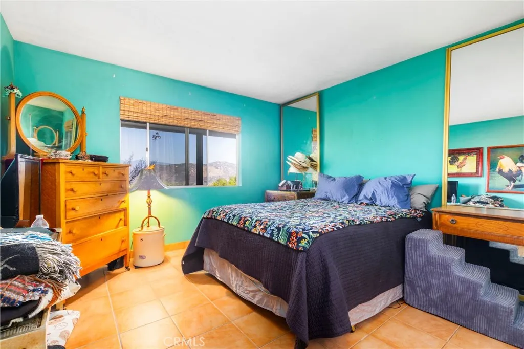https://cdn.realtyfeed.com/cdn/127/306717173/5d5e95b4fb2698af11c60a563c4566d6.webp