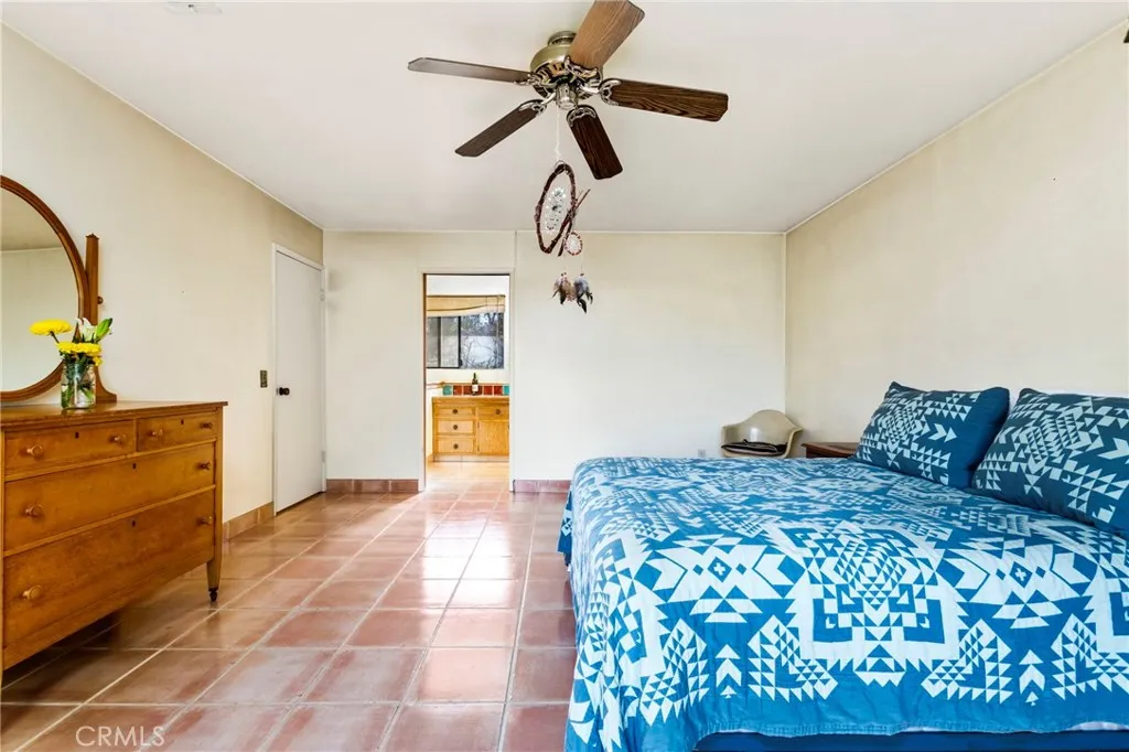 https://cdn.realtyfeed.com/cdn/127/306717173/e039af85976d68dc6604c230b66a38fb.webp