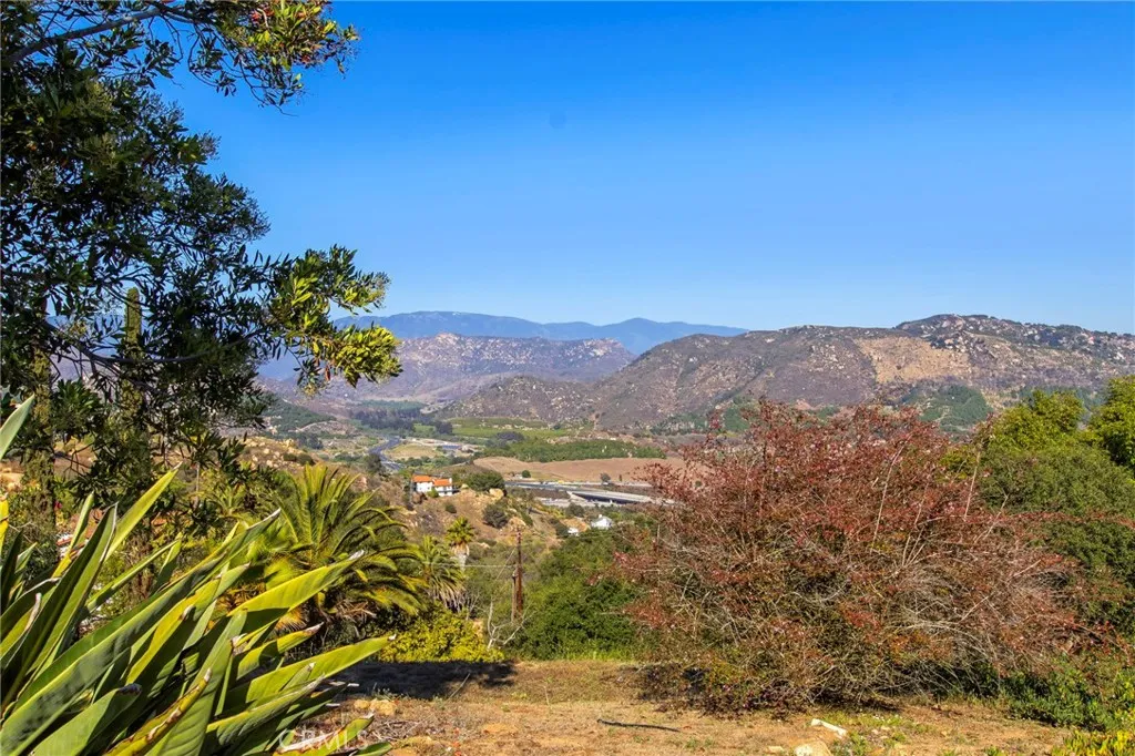 https://cdn.realtyfeed.com/cdn/127/306717173/feddbe0b583d35f2a971afee27fb707a.webp