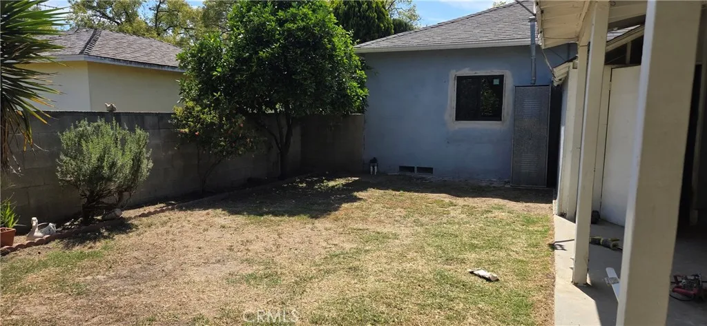8068 Hazeltine, Panorama City, CA 91402 - Photo 2 of 17, Panorama City, CA