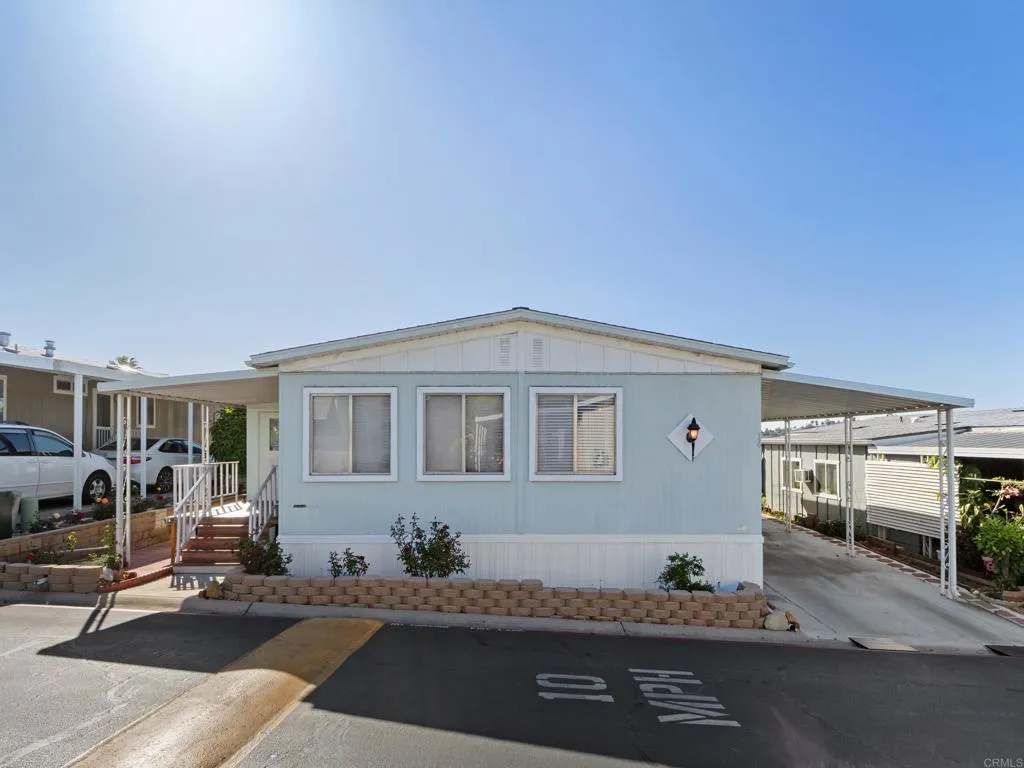 https://cdn.realtyfeed.com/cdn/127/306717245/56d2f61f5acebaea55fa4cd70a09f9e6.webp