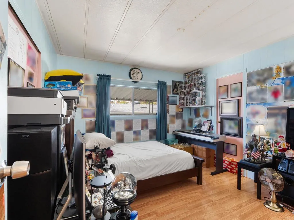 https://cdn.realtyfeed.com/cdn/127/306717245/c5ee6bf8fafb04ec34e047939d61f179.webp