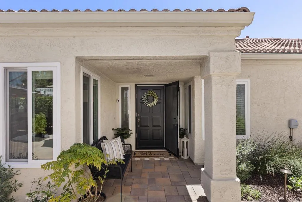 https://cdn.realtyfeed.com/cdn/127/306717389/30cc693e013f2050ab90c7c985a7182c.webp