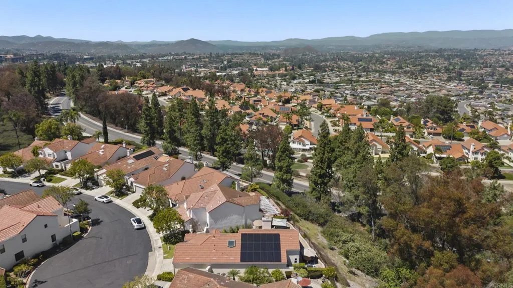 https://cdn.realtyfeed.com/cdn/127/306717389/bd0c1172272b737d75c8068cdcd17df6.webp