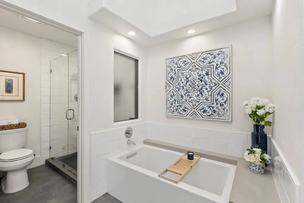 https://cdn.realtyfeed.com/cdn/127/306717389/dc9b3430b44b8f40504be918903cd354.webp