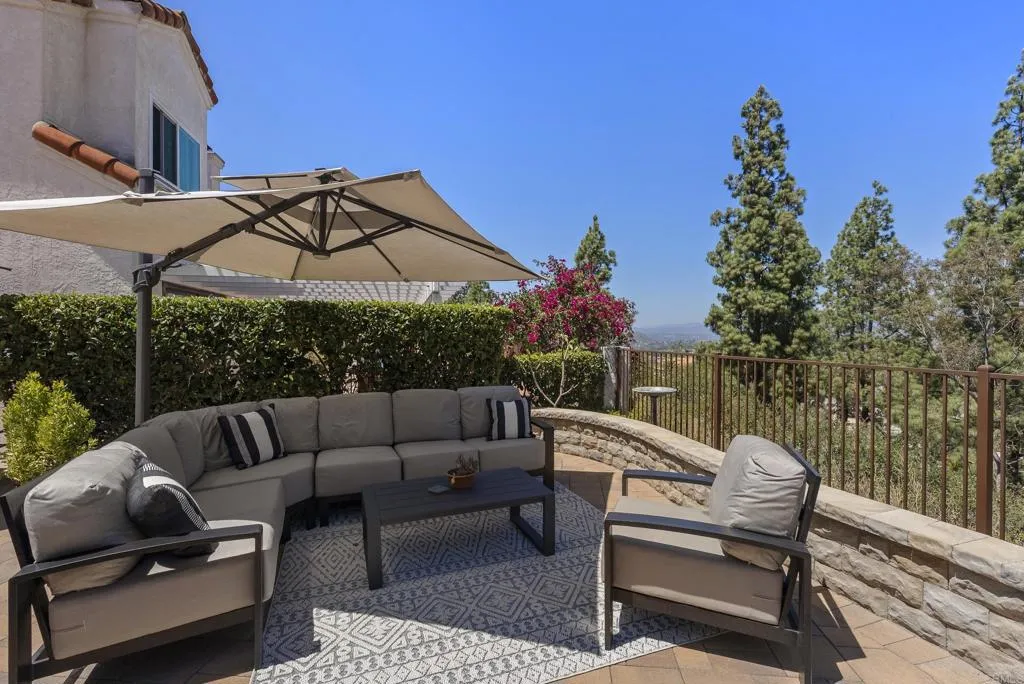 https://cdn.realtyfeed.com/cdn/127/306717389/ef276f27194594725044d894a2cd8e4a.webp