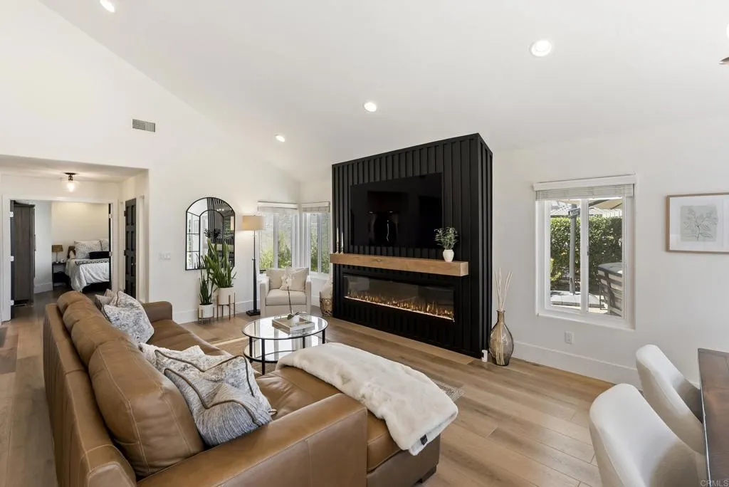 https://cdn.realtyfeed.com/cdn/127/306717389/f06ae4364c4899d2a630e0c1d0d7ea20.webp