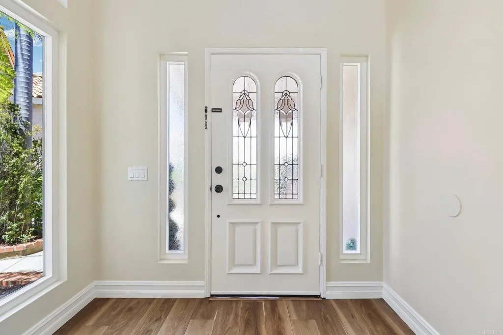 https://cdn.realtyfeed.com/cdn/127/306717416/2db8c61f2292b89b1e53001022b9434d.webp
