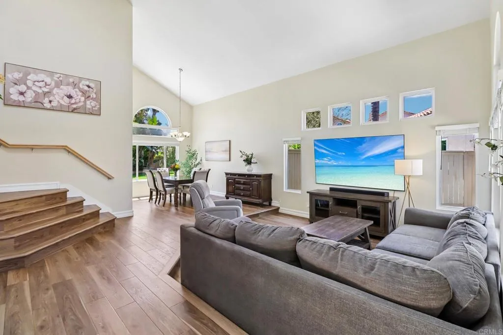 https://cdn.realtyfeed.com/cdn/127/306717416/31efbd1831f97740e13a00c33168a41a.webp
