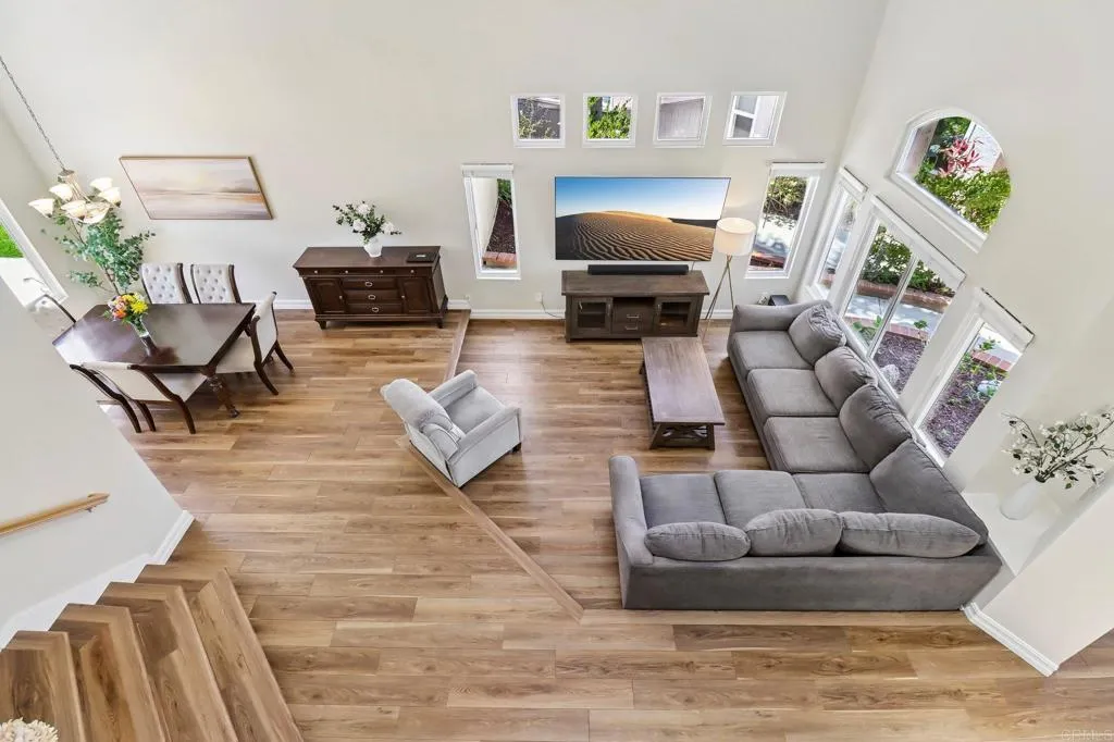https://cdn.realtyfeed.com/cdn/127/306717416/457d3d0b40253b4f48f66b91cac0ff61.webp