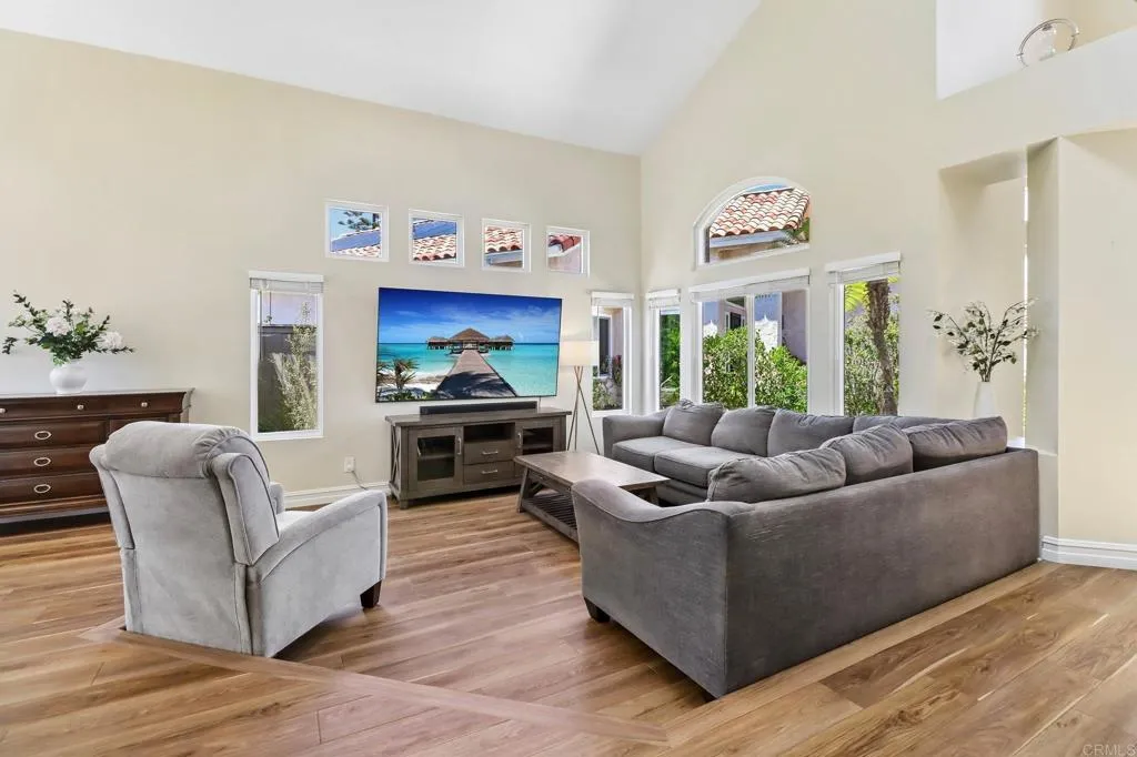 https://cdn.realtyfeed.com/cdn/127/306717416/576e600943c4a5fb26e5c385c971ca18.webp