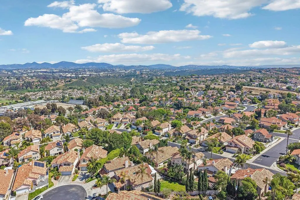 https://cdn.realtyfeed.com/cdn/127/306717416/a63dcd124c81000f9a596c47854e5cb1.webp