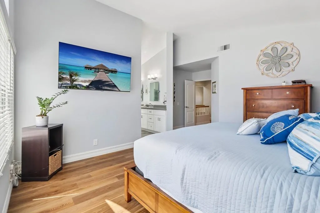 https://cdn.realtyfeed.com/cdn/127/306717416/aa26db5caaba0aa8b4f7a6e23fc99bdf.webp