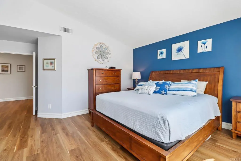 https://cdn.realtyfeed.com/cdn/127/306717416/eb9d35421c1a7e033d7c1621a673ee9c.webp
