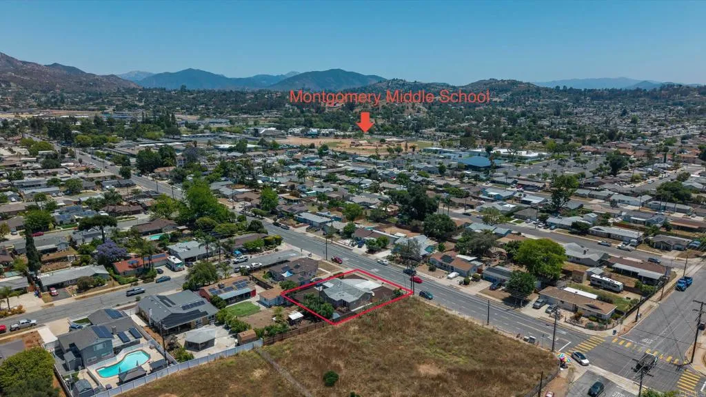 https://cdn.realtyfeed.com/cdn/127/306717463/25ca0d37c05c5ead201fbc84afa6ec4f.webp