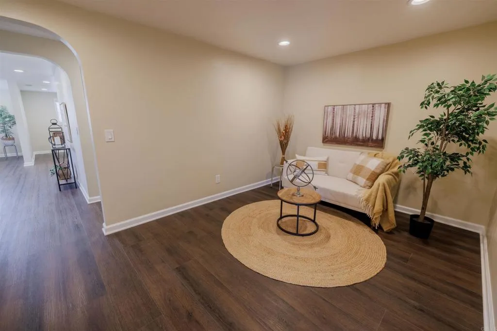 https://cdn.realtyfeed.com/cdn/127/306717463/2fc111017c0996682c101a8de831c2e2.webp