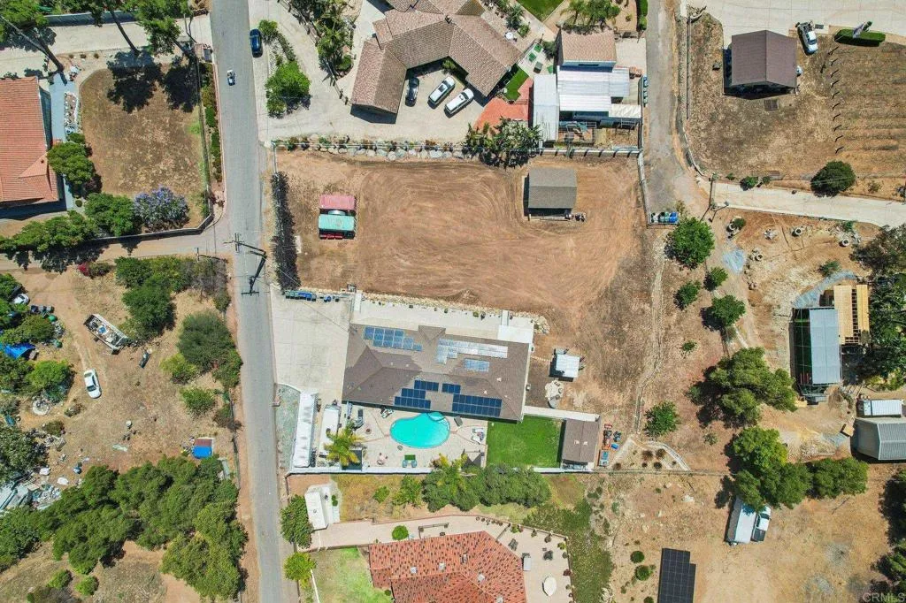 https://cdn.realtyfeed.com/cdn/127/306717493/6befa2299f1b8ef6a0624b2a79e752f4.webp