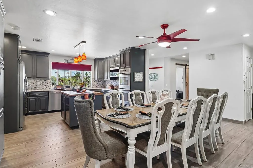 https://cdn.realtyfeed.com/cdn/127/306717493/791dc8127dc396b7b1ec63e94bcb0e23.webp