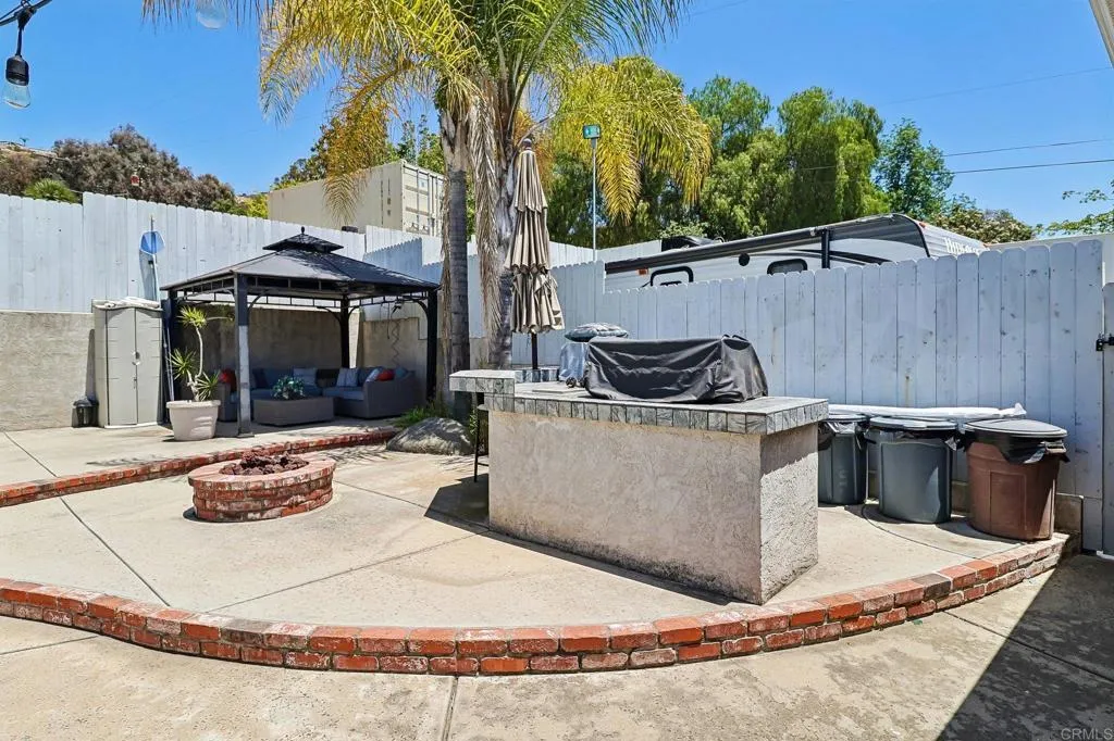 https://cdn.realtyfeed.com/cdn/127/306717493/90bd85b3a3690fba54ba5c4f84878704.webp