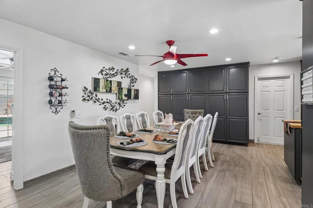 https://cdn.realtyfeed.com/cdn/127/306717493/bc077b1d50fd0b3b87ab1af1de37708e.webp