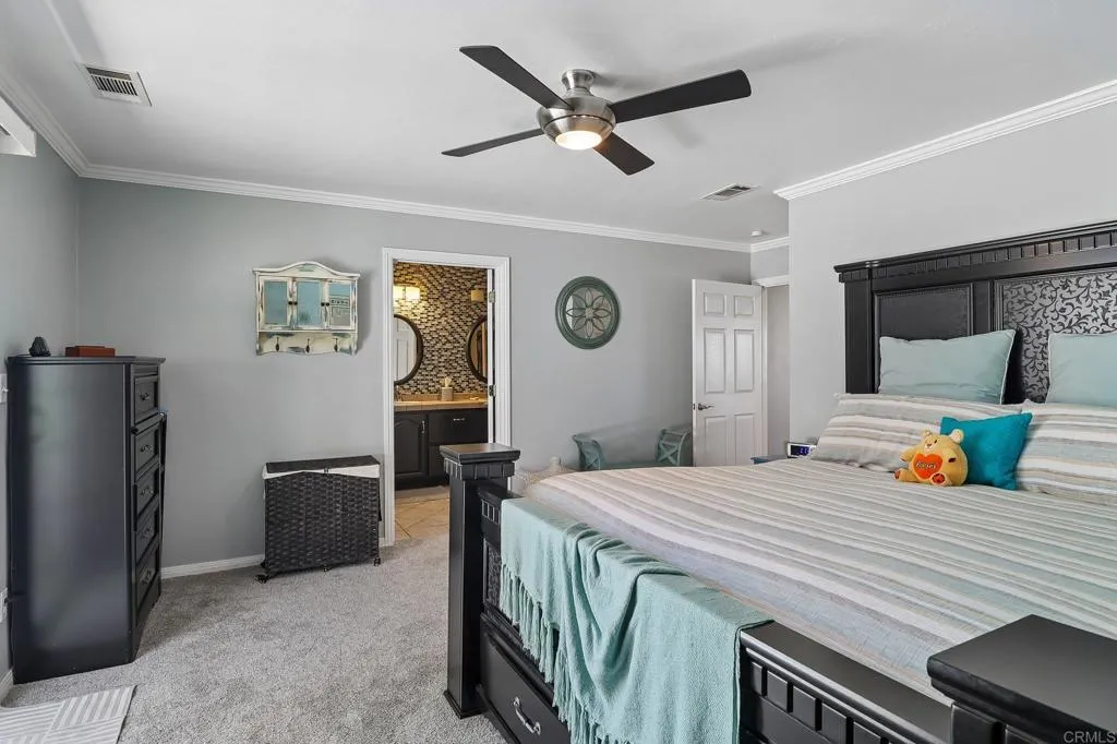 https://cdn.realtyfeed.com/cdn/127/306717493/d04547ccc2224666c160b72fd998d266.webp