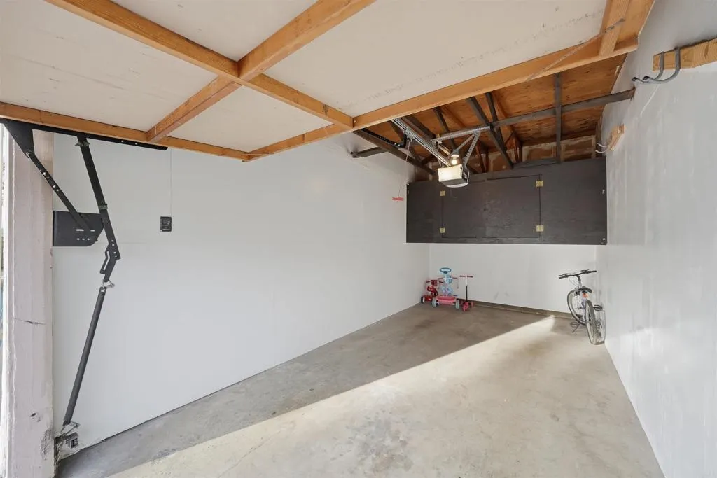 https://cdn.realtyfeed.com/cdn/127/306717511/365777d6e8b149906c7eb17cf57eb004.webp