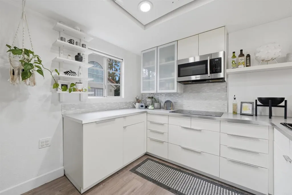 https://cdn.realtyfeed.com/cdn/127/306717511/72c11f8be127e02cc40197a419a29cdb.webp