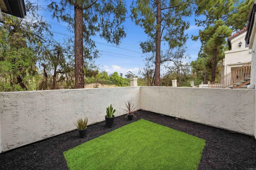 https://cdn.realtyfeed.com/cdn/127/306717511/9e3d5ed1a2299ce1bcd489f0c8d37c50.webp