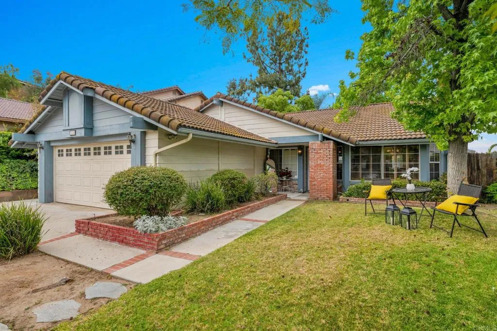 https://cdn.realtyfeed.com/cdn/127/306717516/411a8dbd0afb3122b10b5b0e0ef7b6f9.webp