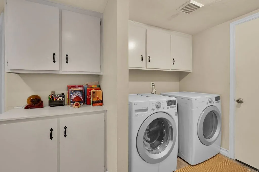 https://cdn.realtyfeed.com/cdn/127/306717516/8c015ce422bcf92b911b9c6dcb44e312.webp